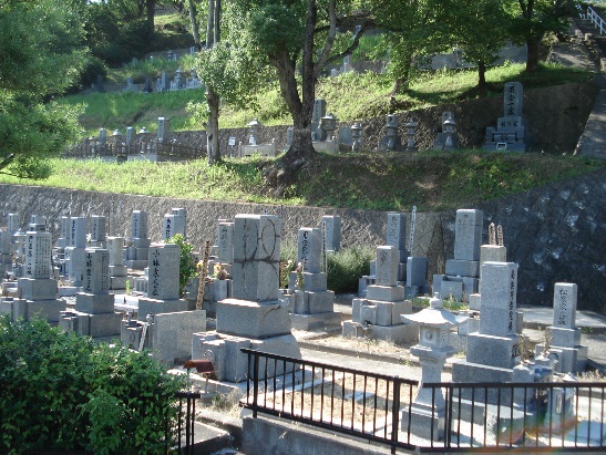 西区 三滝墓園 西区 三滝墓園